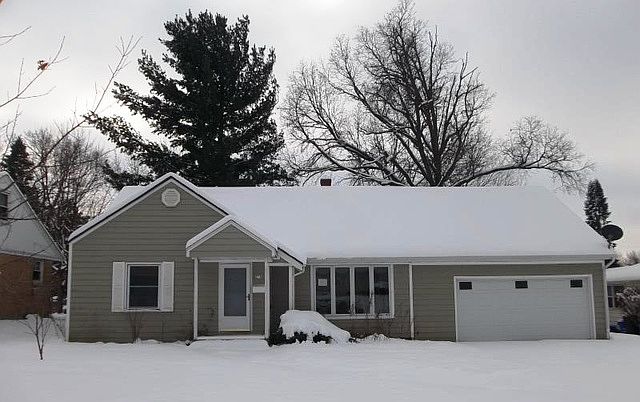 1st image of 2715 2nd Ave