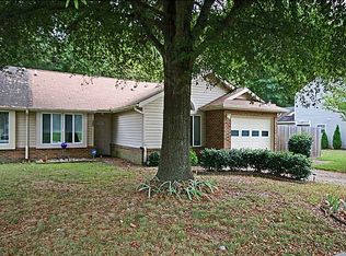 506 Charter Oak Dr, Newport News, VA 23608