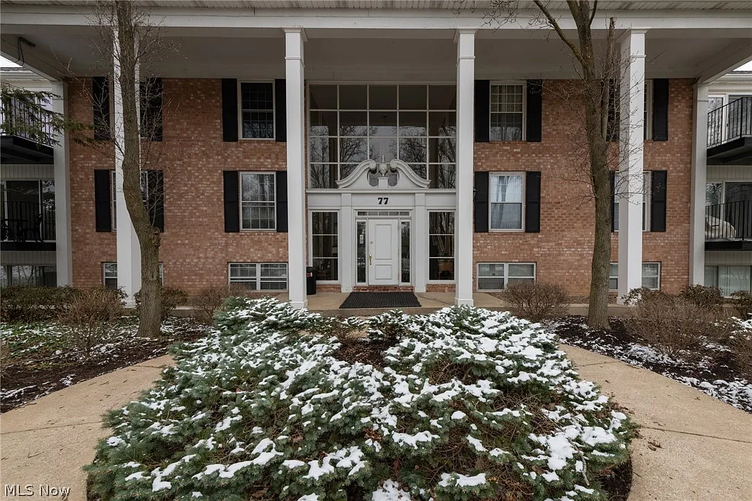 77 Atterbury Blvd APT 308 photo 1