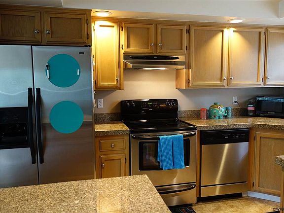 5th image of 5801 NE Voyage Ave APT 15