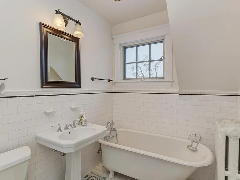 1499 Sheridan Rd — Photo 52