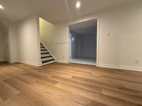 66 Foundry Cres, Markham, ON L3P 6N7