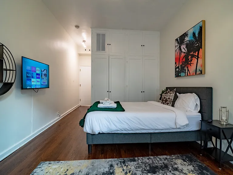 117 E Bellevue Pl #2 — Photo 13