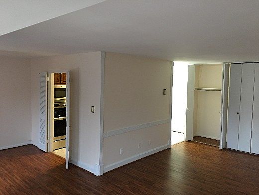 3rd image of 3101 S Manchester St APT 210