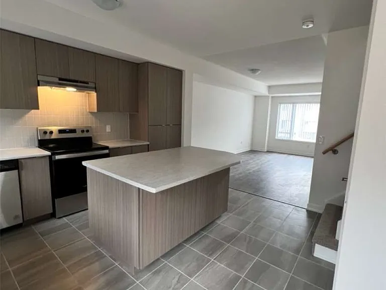 1525 Kingston Rd #701 — Photo 12