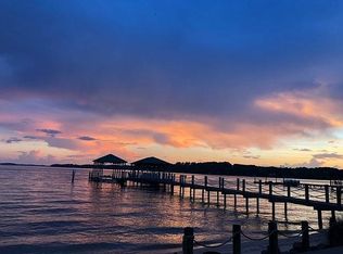 708 Isle Of Pines Rd, Mooresville, NC 28117