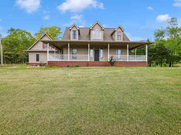 285 Heggie Ln, Erin, TN 37061