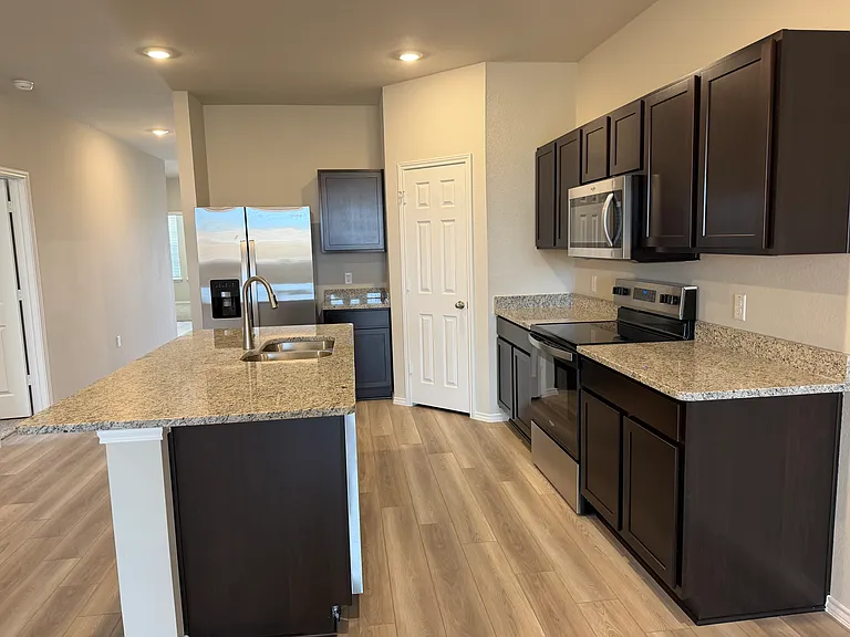 1126 Stone Valley Rd #B — Photo 6
