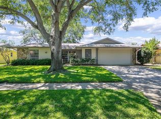 614 Charisma Dr, Tarpon Springs, FL 34689