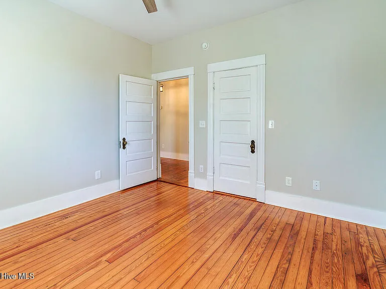 1812 Market St — Photo 28