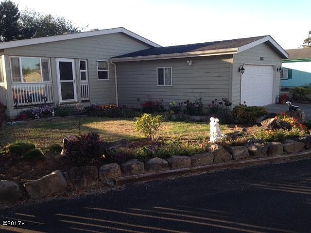 1st image of 3883 Summit Ridge Cir