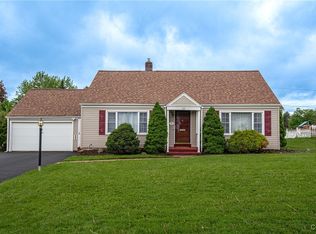 22 Lyndon Rd, Whitesboro, NY 13492