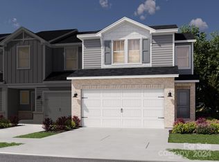 6005 Starview Ter, Charlotte, NC 28216