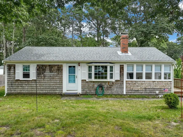 4 Lake Drive, South Dennis, MA 02660