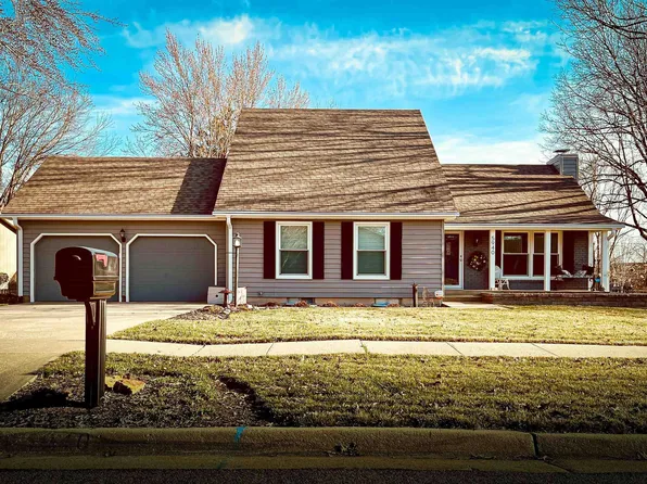 5940 SW 24th Ter, Topeka, KS 66614