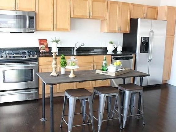 5th image of 51 Lafayette St Unit 610