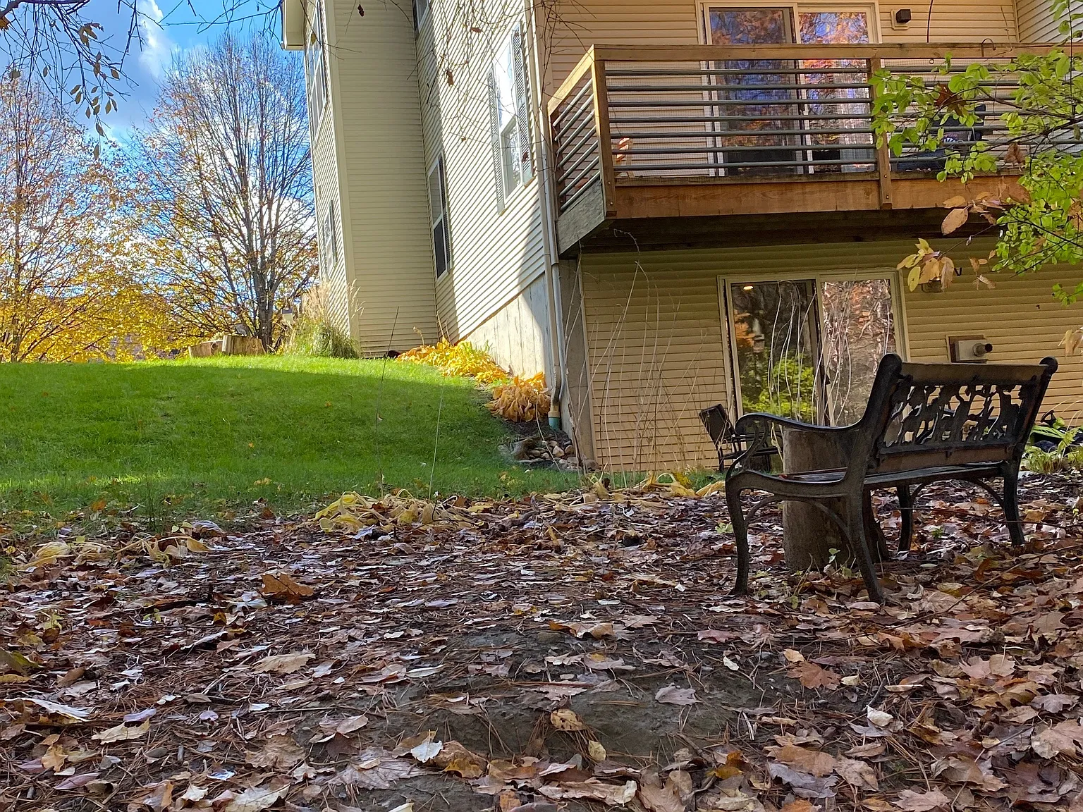 201 Juniper Dr — Photo 2