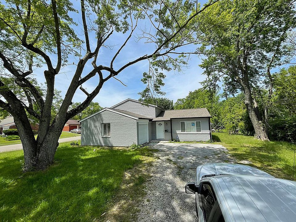 1st image of 3706 N Schaefer Ln