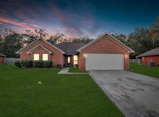 226 Gloucester Dr, Midway, GA 31320