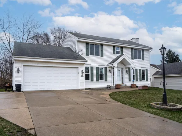 W143N9716 Amber DRIVE, Germantown, WI 53022