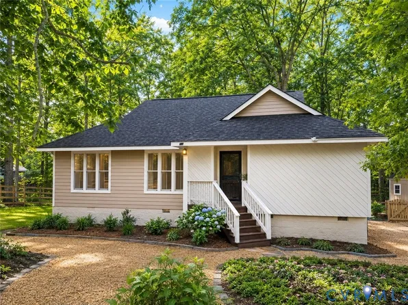 11207 W Langham Ct, Henrico, VA 23233