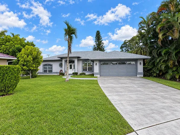 117 Hemingway Court, Royal Palm Beach, FL 33411