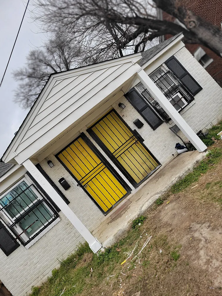 2 bed, 750 sqft, $850 — Photo 2