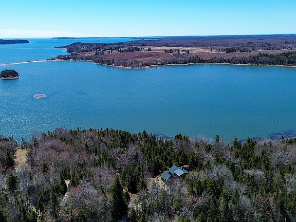 4th image of 170 Ocean View Road