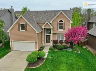 8119 W 144th Pl, Overland Park, KS 66223