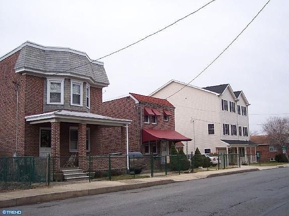 3rd image of 3 7th Ave