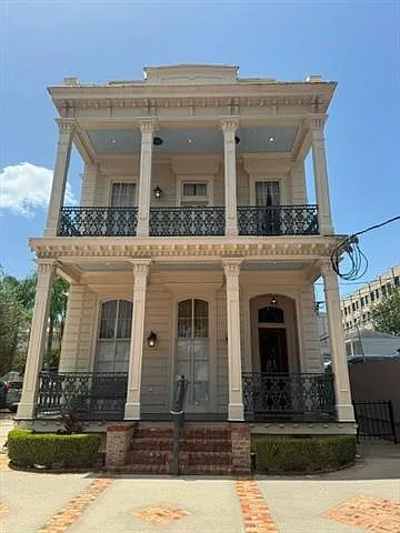 1520 Josephine St #C — Photo 1