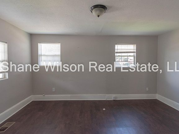 5th image of 2126 Cleveland Ave