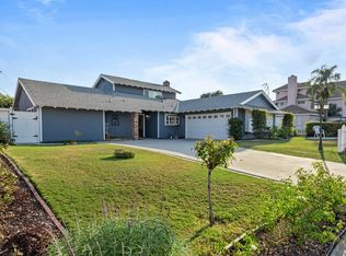 1600 Rolling Hills Dr, Fullerton, CA 92835