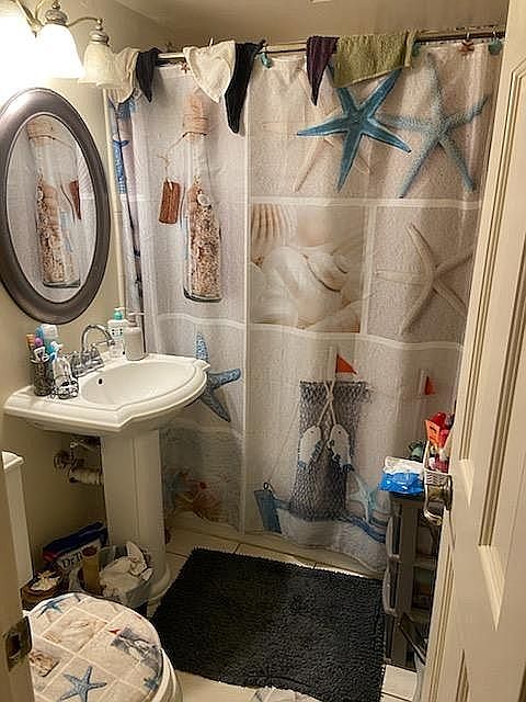 2nd image of 4800 C St SE APT 201