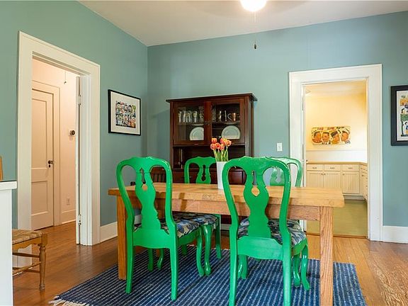 4th image of 3206 Harris Park Ave