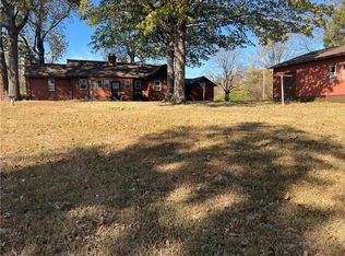 15543 E Us Highway 24, Independence, MO 64050