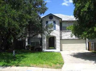 8214 Maverick Ridge Dr, San Antonio, TX 78240