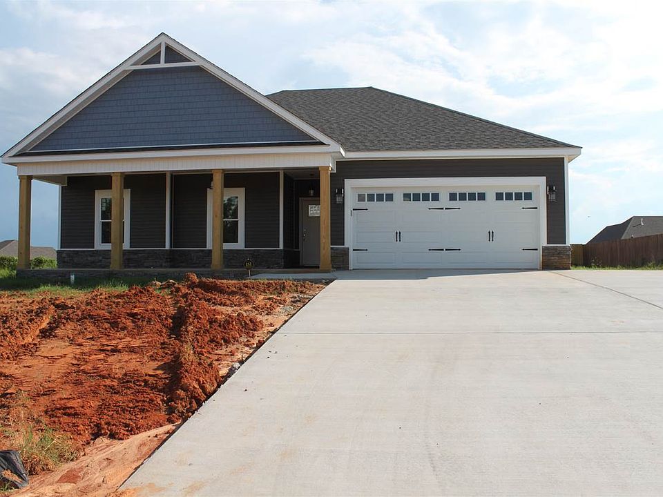 1st image of 302 Mayberry Way