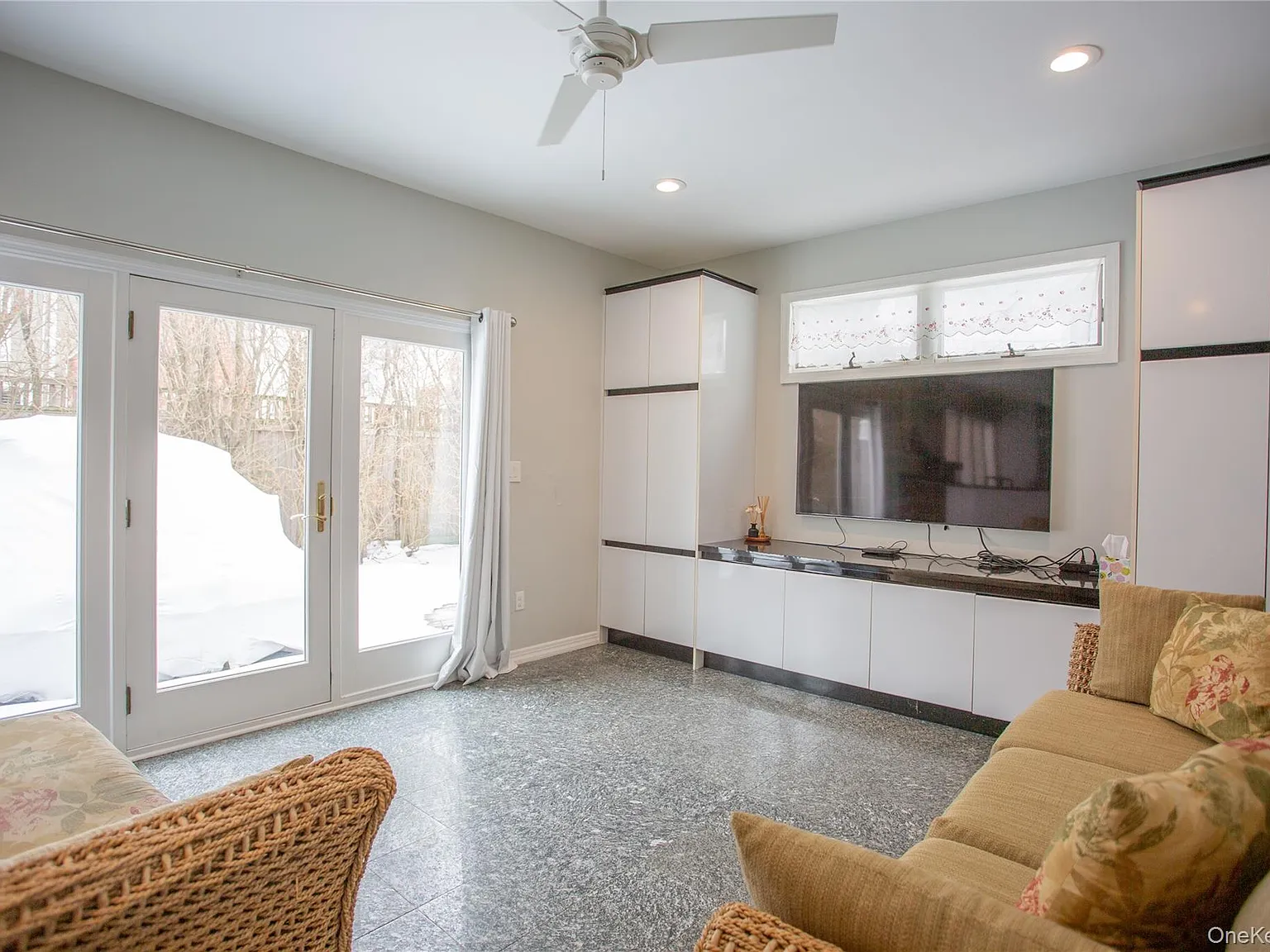 4 bed, 3.0 bath, 2600 sqft, $8,000 — Photo 4