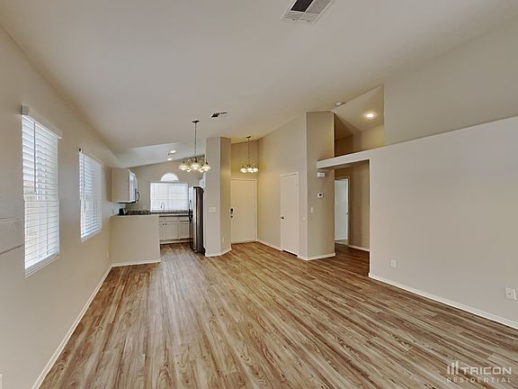 2nd image of 3527 Citruscedar Way
