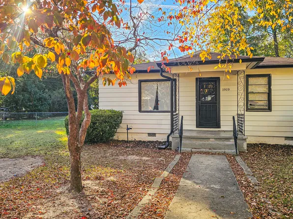 1919 Bethlea Ave, Macon, GA 31204