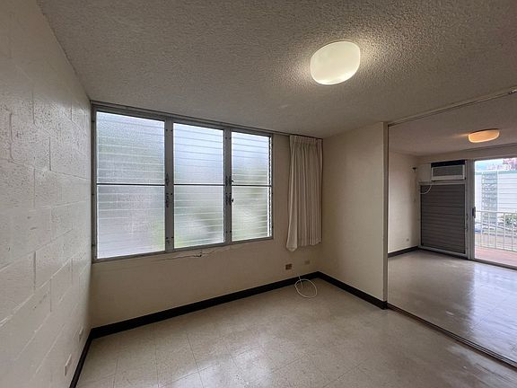 2nd image of 1420 Alapai St #302