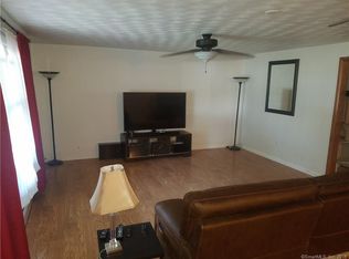 55 Castle Dr, Meriden, CT 06451