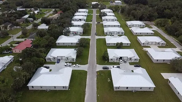 Photo 1 of 14 - 597 Jasmine St - Labelle, FL Primary Photo - 597 Jasmine St