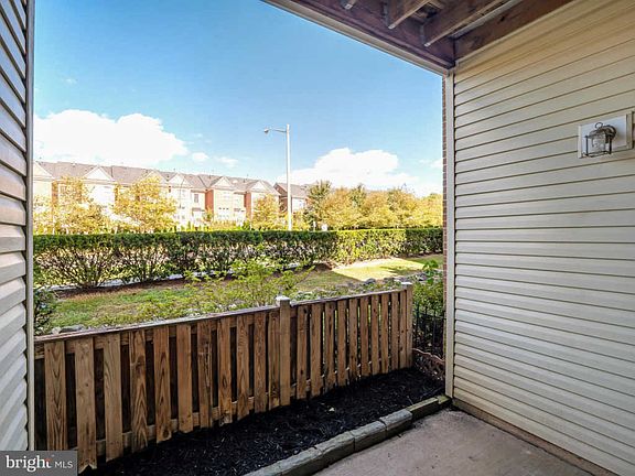 5th image of 4142 Fountainside Ln #E103