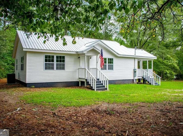 30 Gammon Rd, Carrollton, GA 30117