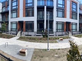 12 David Eyer Rd #1125, Richmond Hill, ON L4S 0N4