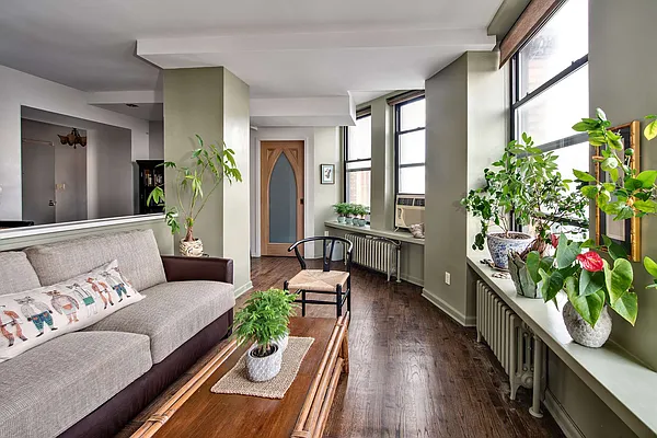 Sold by The Bamberger Group | media 36