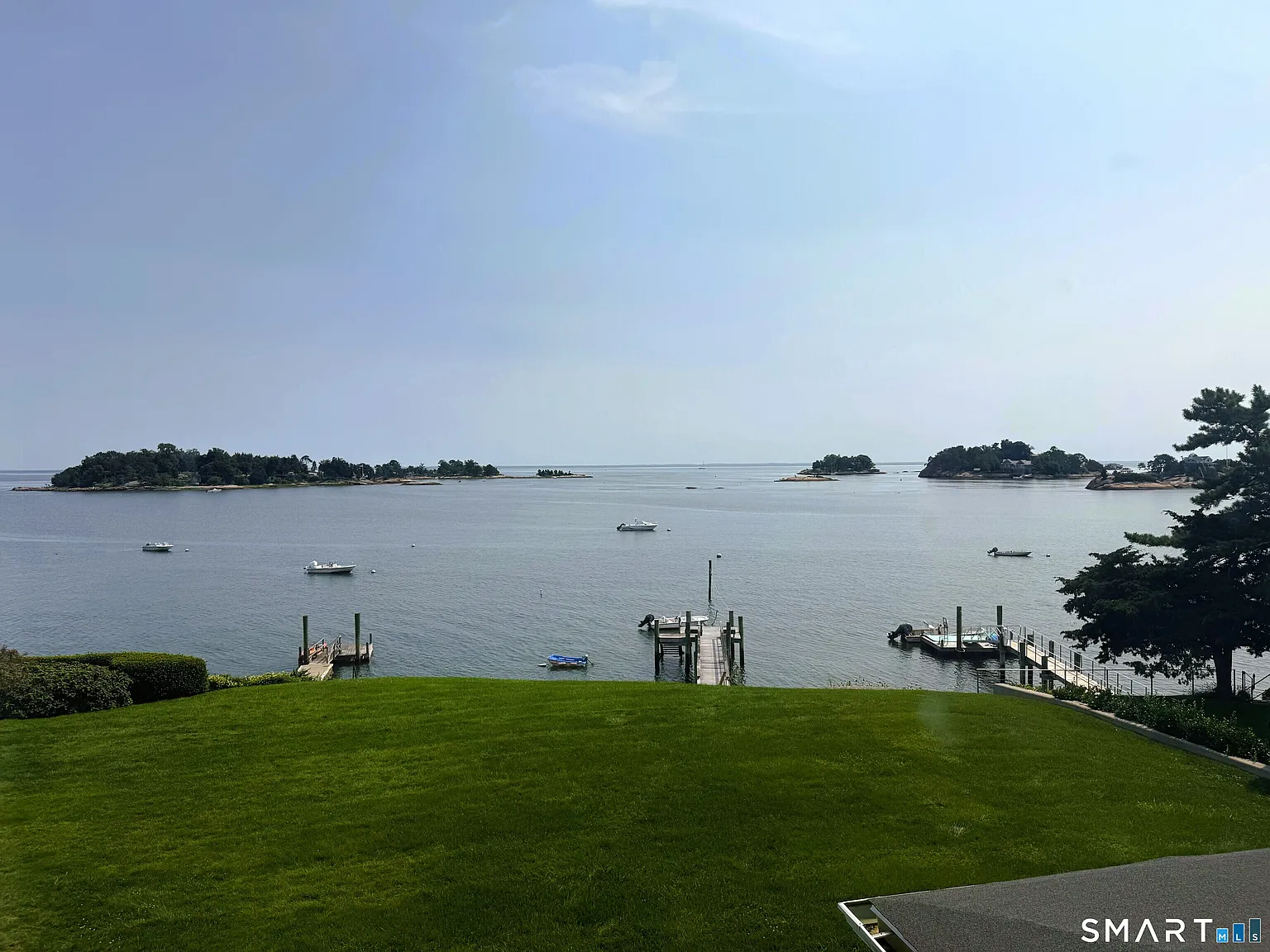 3 bed, 1.5 bath, 2060 sqft, $4,200 — Photo 3