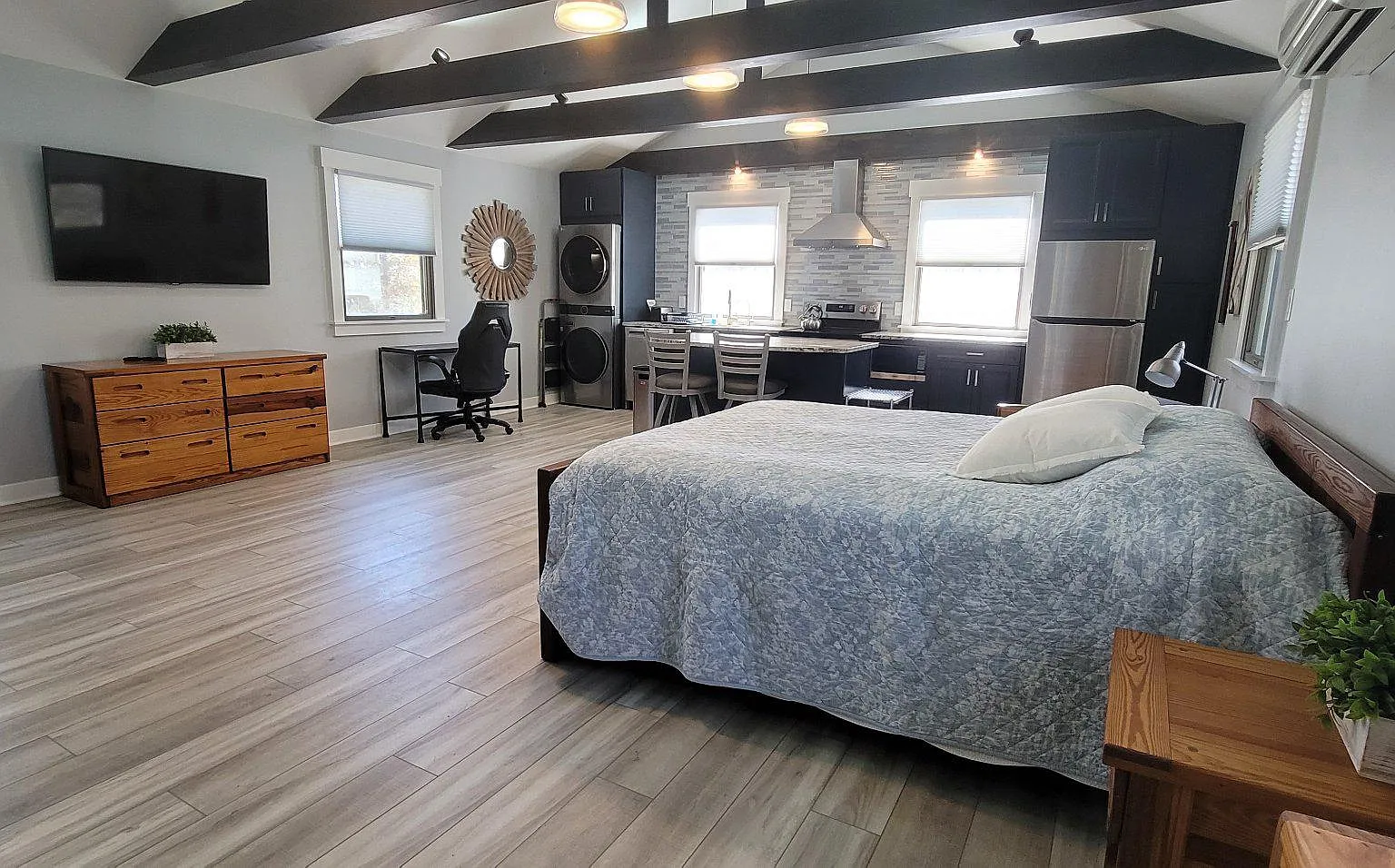 1 bed, 1.0 bath, 600 sqft, $1,250 — Photo 2
